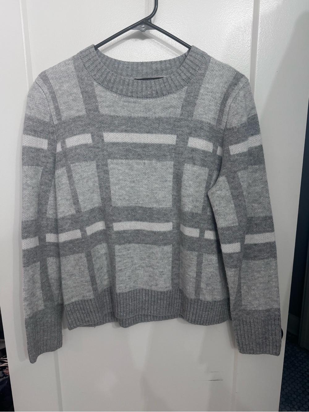 Banana Republic Gray Plaid Crewneck Sweater